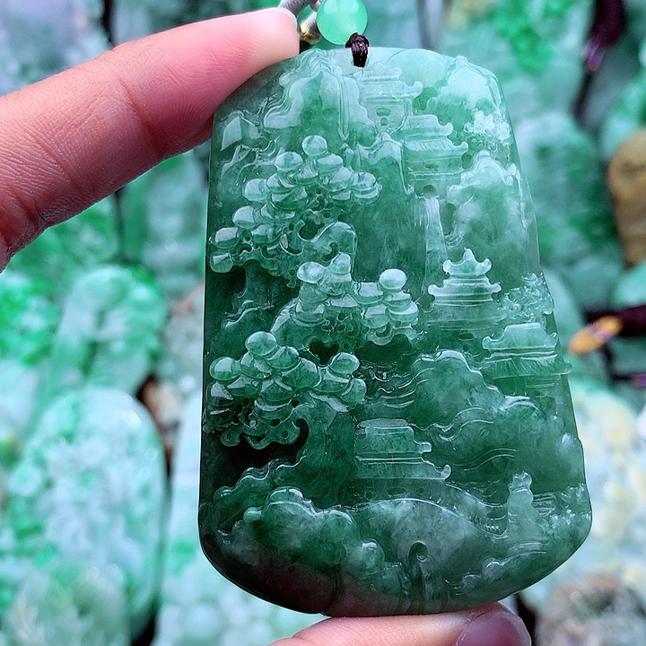 翡翠吊坠(不含链)未镶嵌