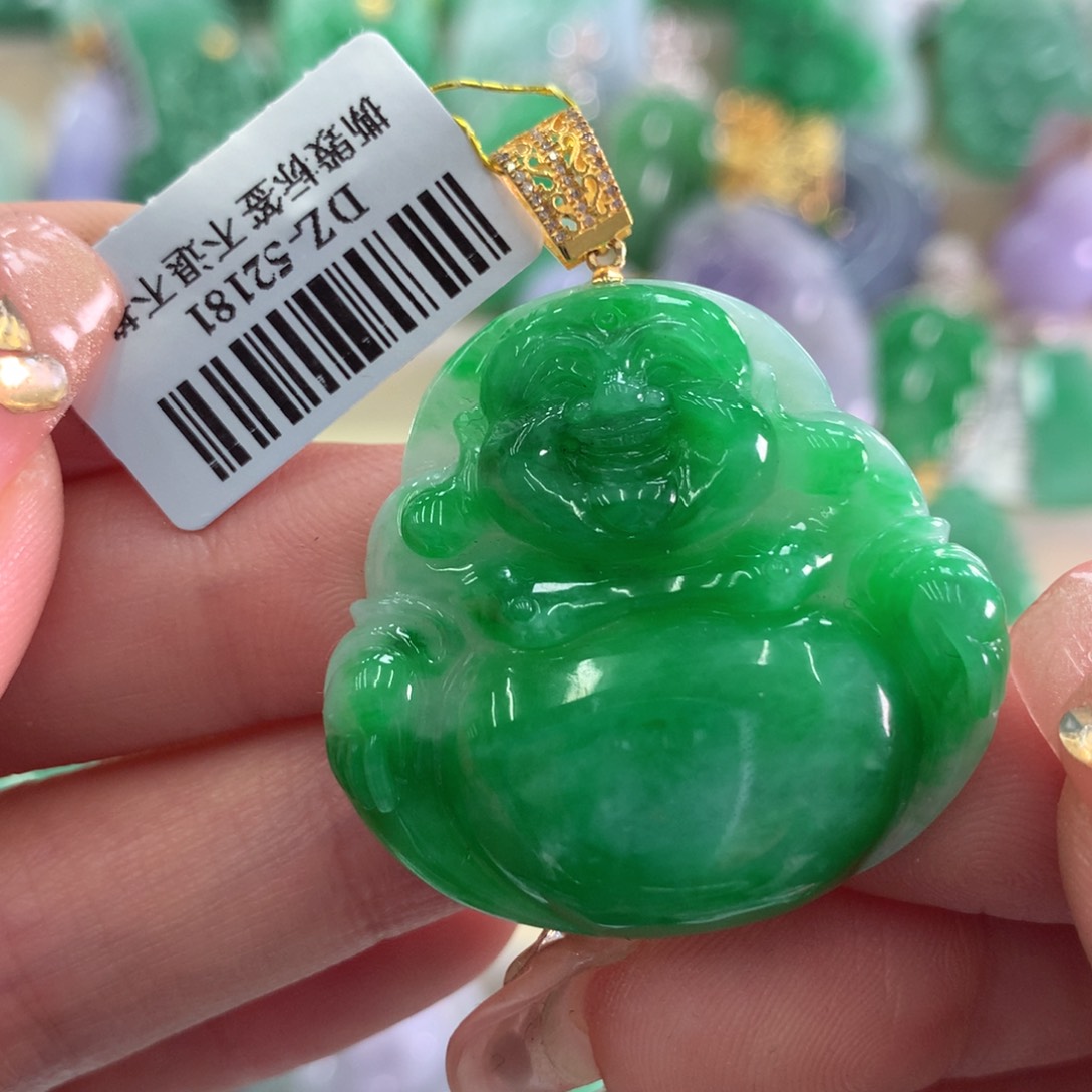 翡翠吊坠(不含链)18K金镶嵌