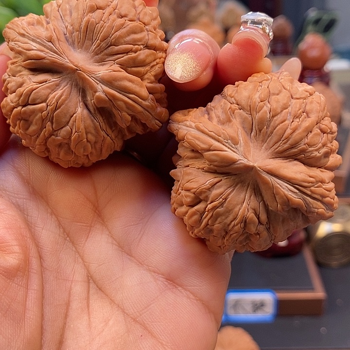 文玩核桃吊坠十***里核桃