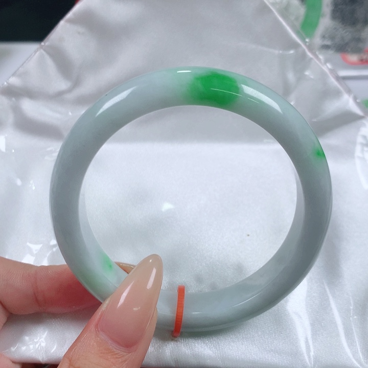 未镶嵌手镯翡翠编号882504