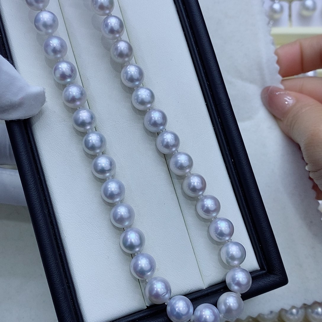 海水珍珠颈饰未镶嵌8到9点钟