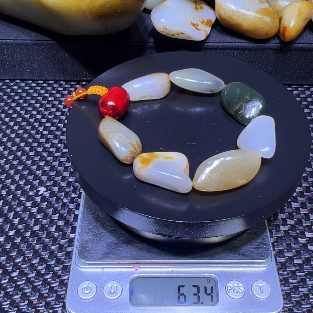 秋****和田玉（子料）未镶嵌吊坠(不含链)