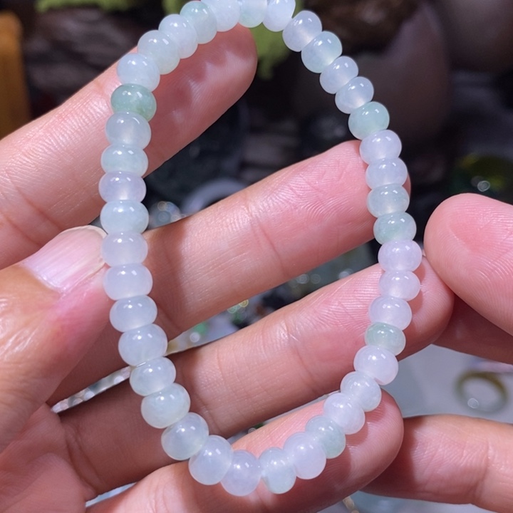 天然缅甸A货翡翠细糯冰种带彩卡6mm算盘珠手串280