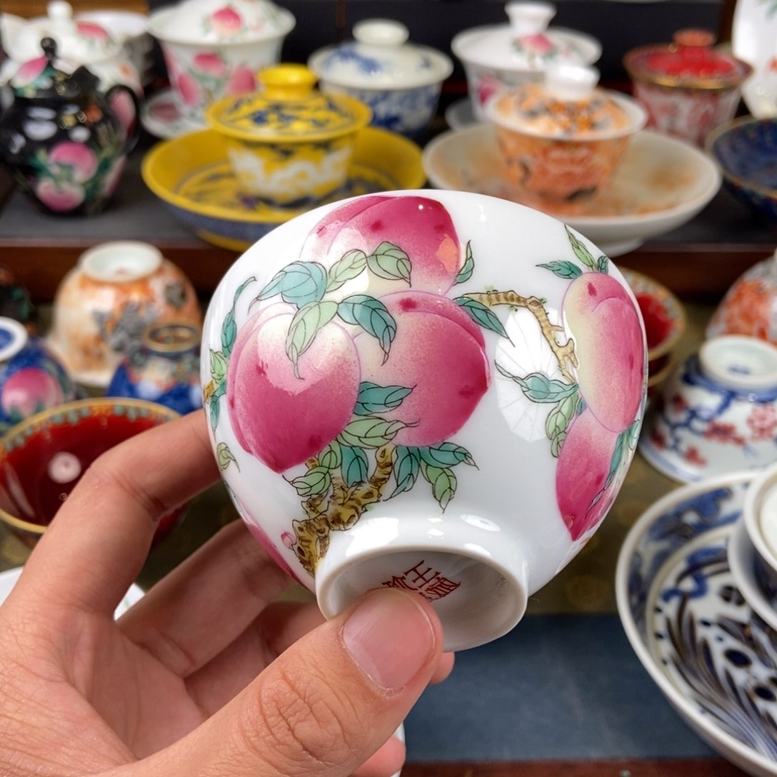 陶瓷艺术家的作品是一种非常