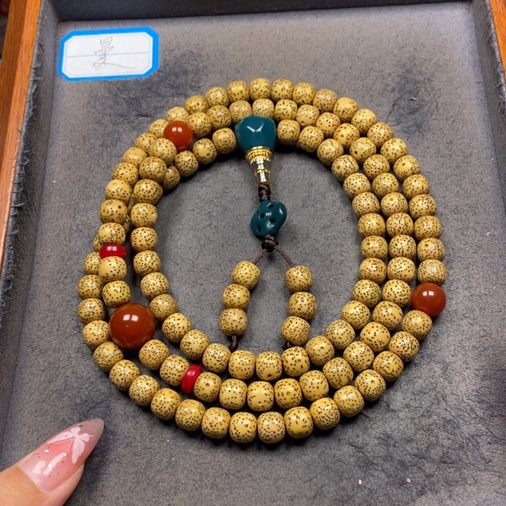 星月菩提吊坠菩提