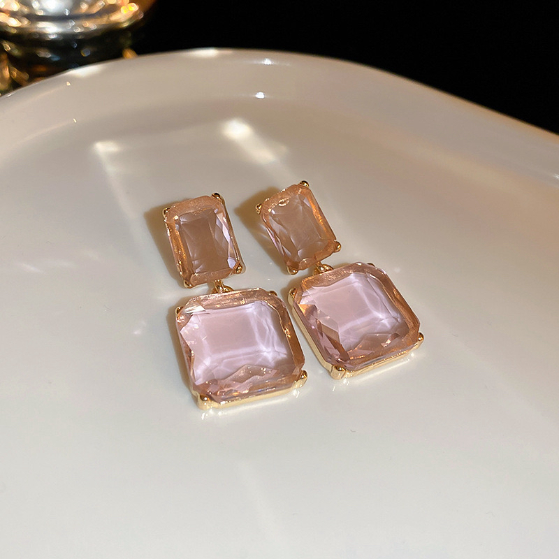 合金耳饰 镶钻方形耳环复古轻奢高级感耳钉ins小众设计感百搭耳饰