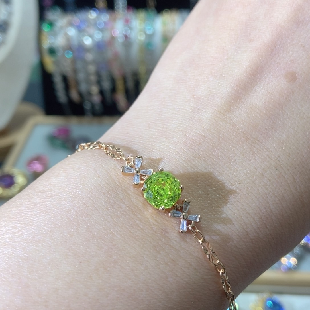 66锆石（处理）手链