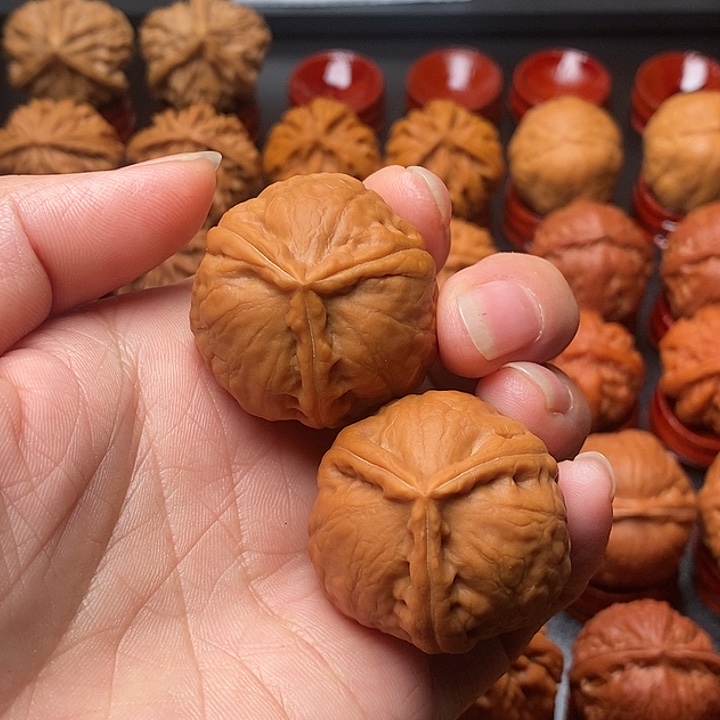 风****文玩核桃吊坠三棱