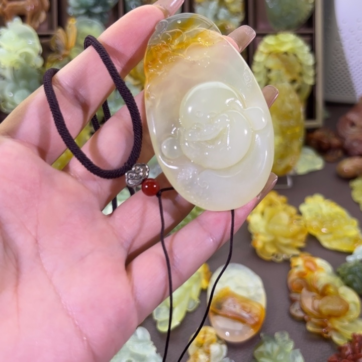 未镶嵌蛇纹石玉颈饰9****3随机发