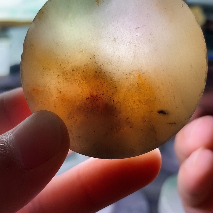 翡翠颈饰未镶嵌毛料60