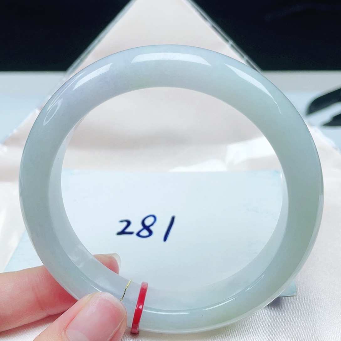 翡翠未镶嵌手镯正圈57.8