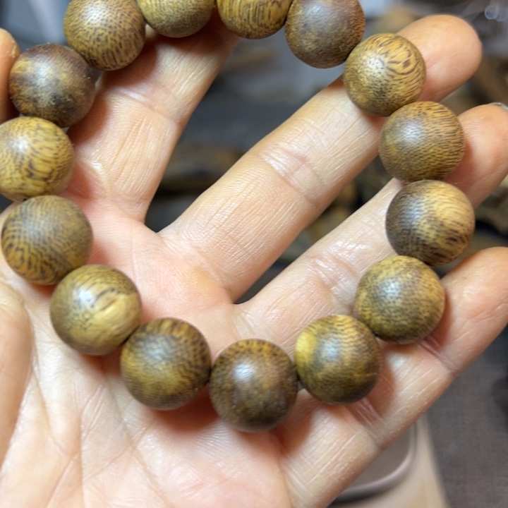 沉香碎屑沉香1.4圆珠11克