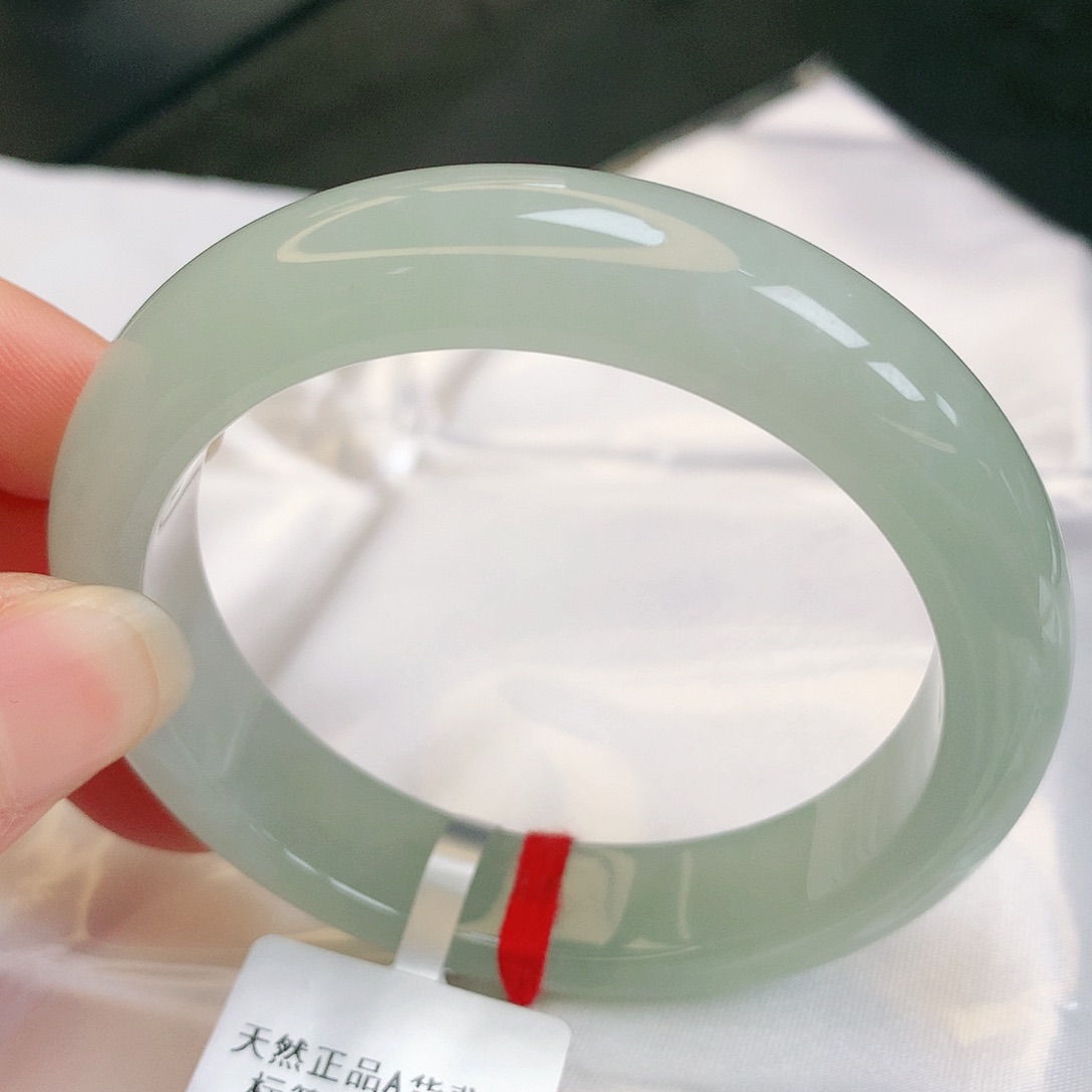 【闪购商品】翡翠手镯未镶嵌缅甸天然a货翡翠
