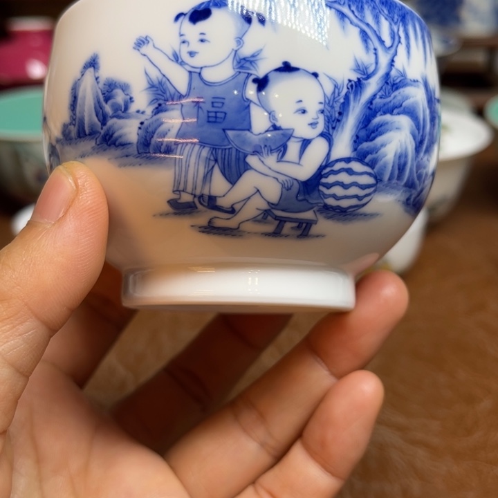 碗今天晚上的月亮好美