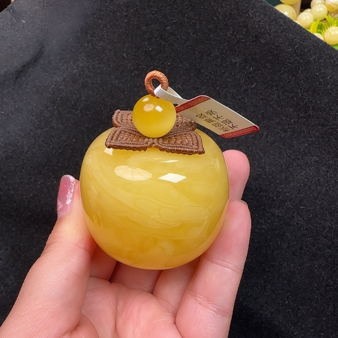 蜜蜡未镶嵌珠宝奇石
