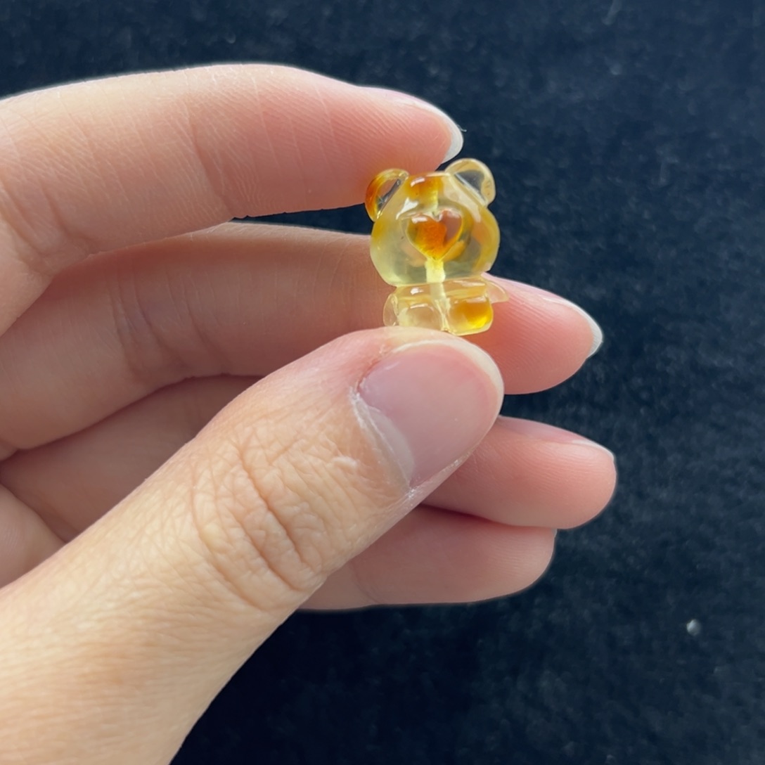 琥珀珠宝奇石未镶嵌