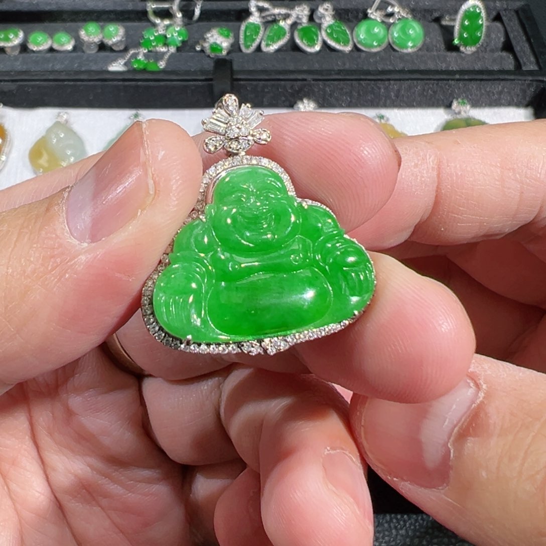 【闪购商品】翡翠吊坠(不含链)18K金镶嵌