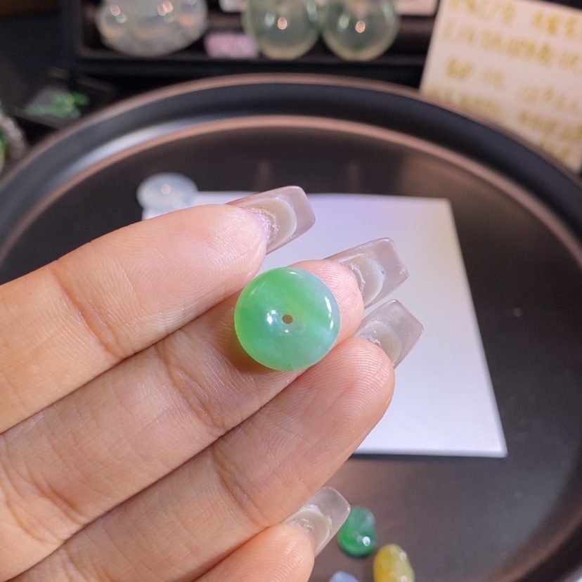 【闪购商品】翡翠挂件未镶嵌扣