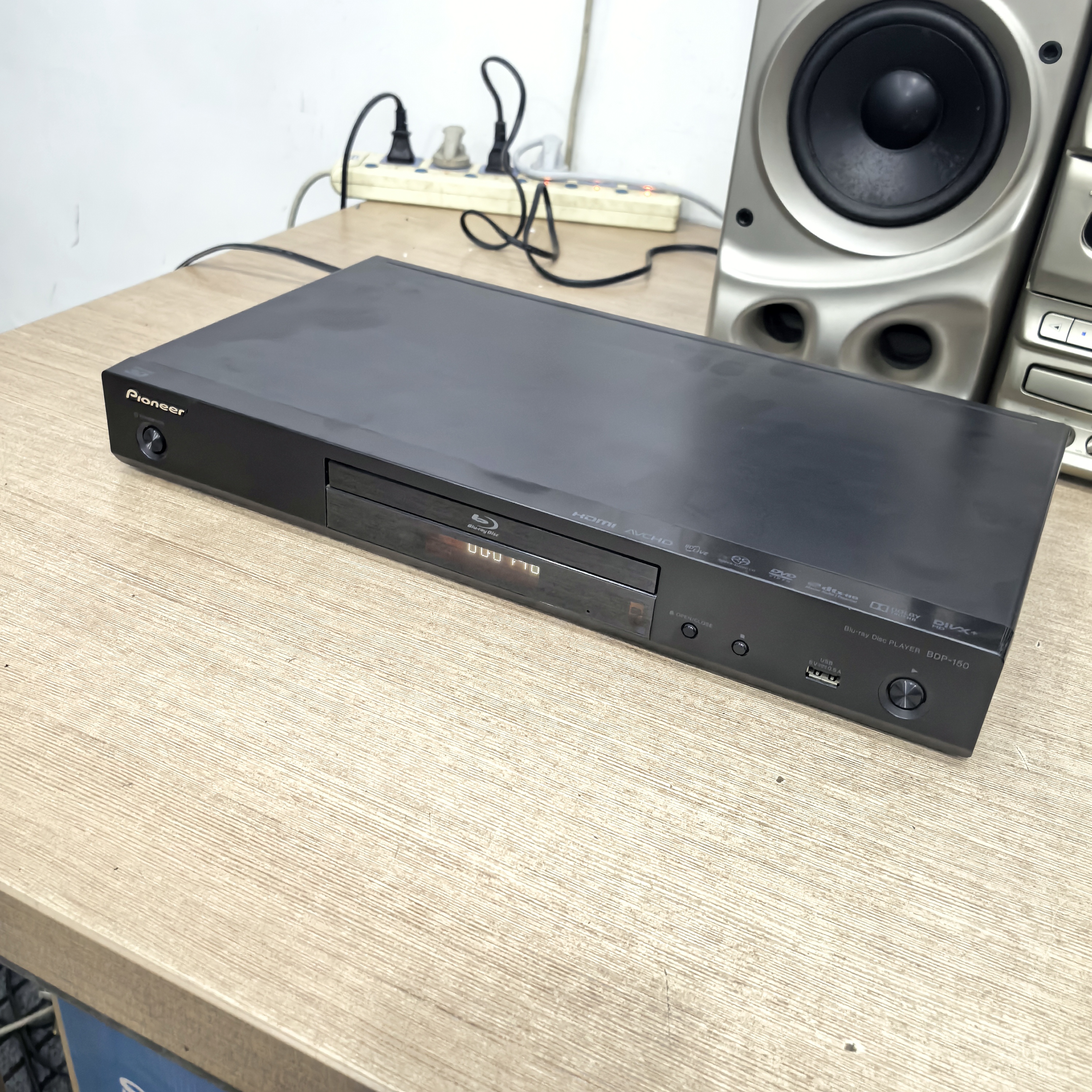 8新  XF蓝光机正常使用运费自理