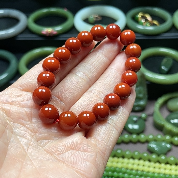 南红玛瑙足铂镶嵌手链