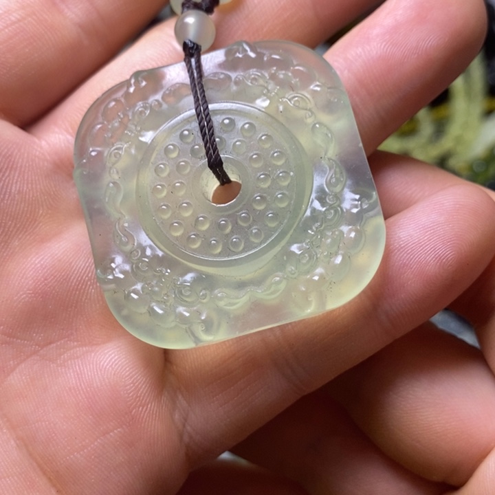 岫玉岫玉颈饰未镶嵌
