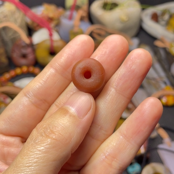 玛瑙/玉髓未镶嵌北票树化玉配珠