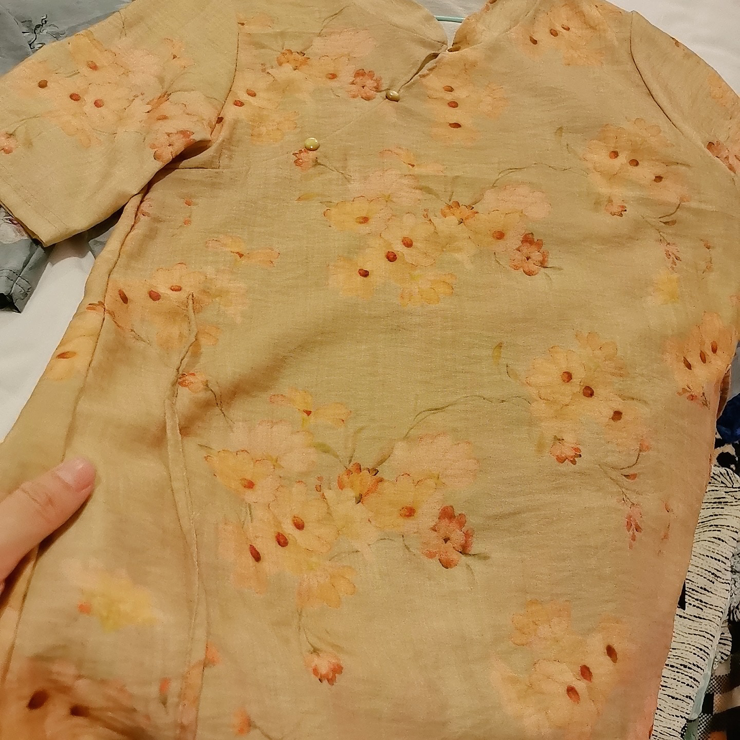 H花花的飘逸新中式上衣Q25620