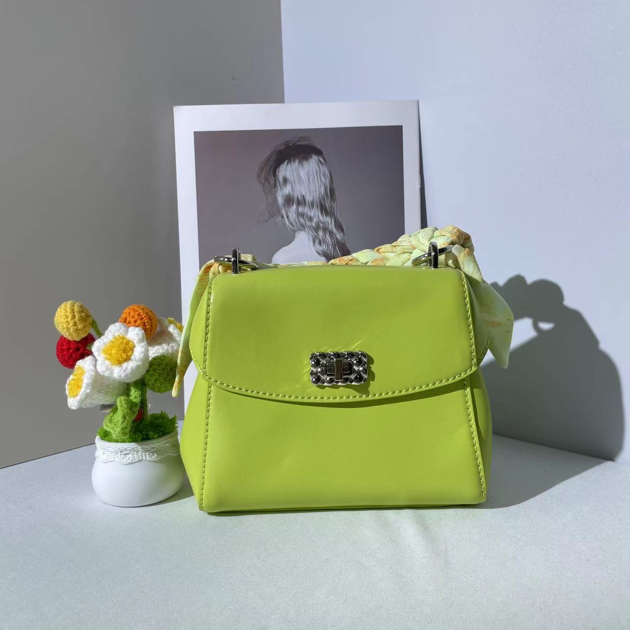 正品小CK 50270881芥末黄色S时尚女包-CD