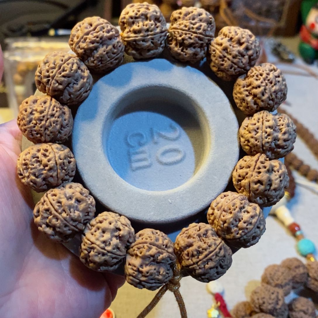 金刚菩提手串古龙方蹲梅花♣️22尺寸