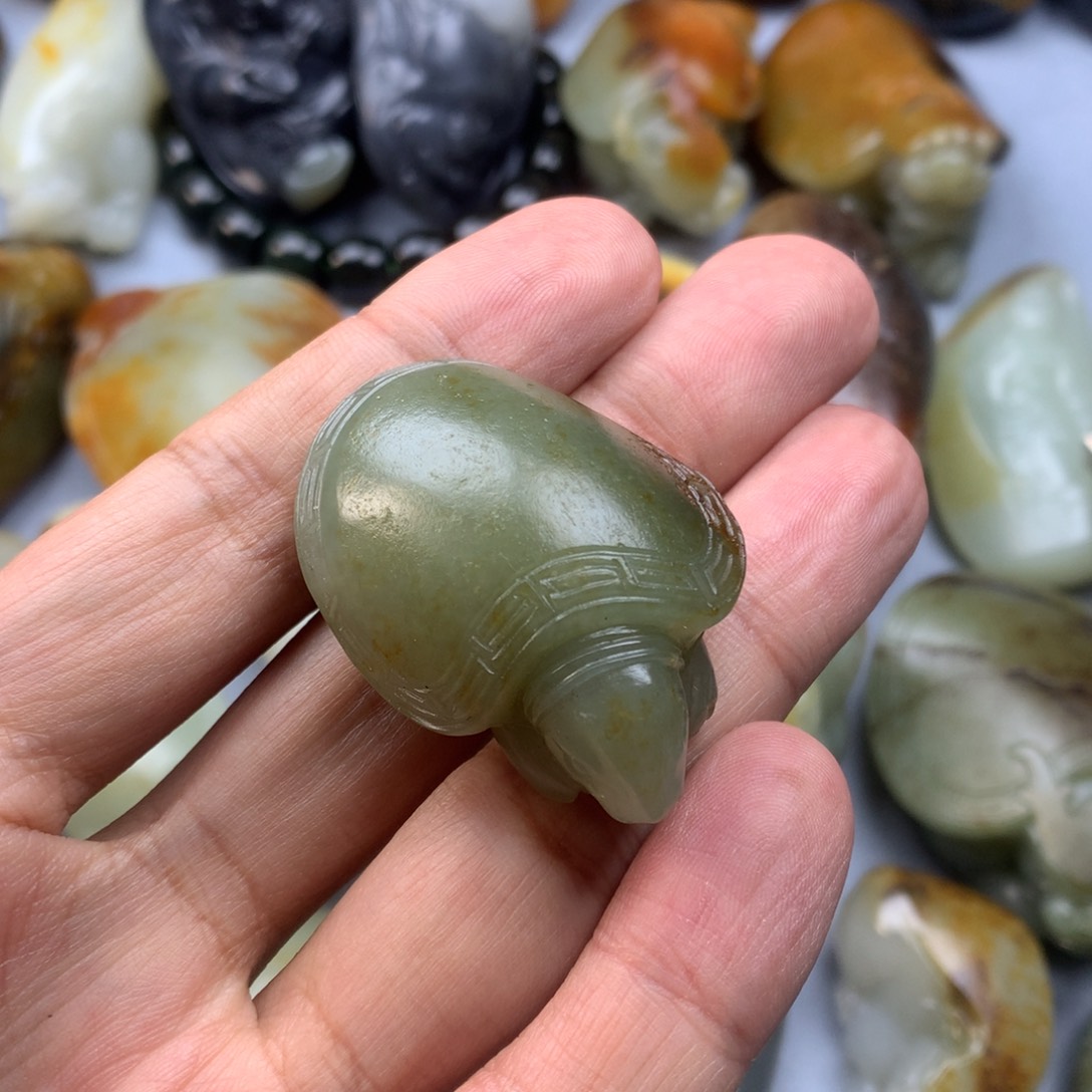 和田玉挂件未镶嵌