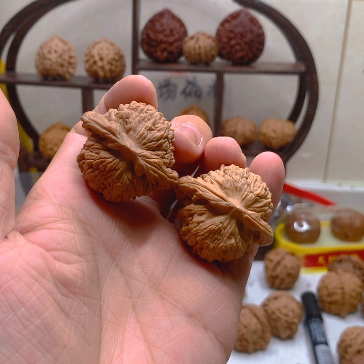 拾***阶吊坠文玩核桃楼子