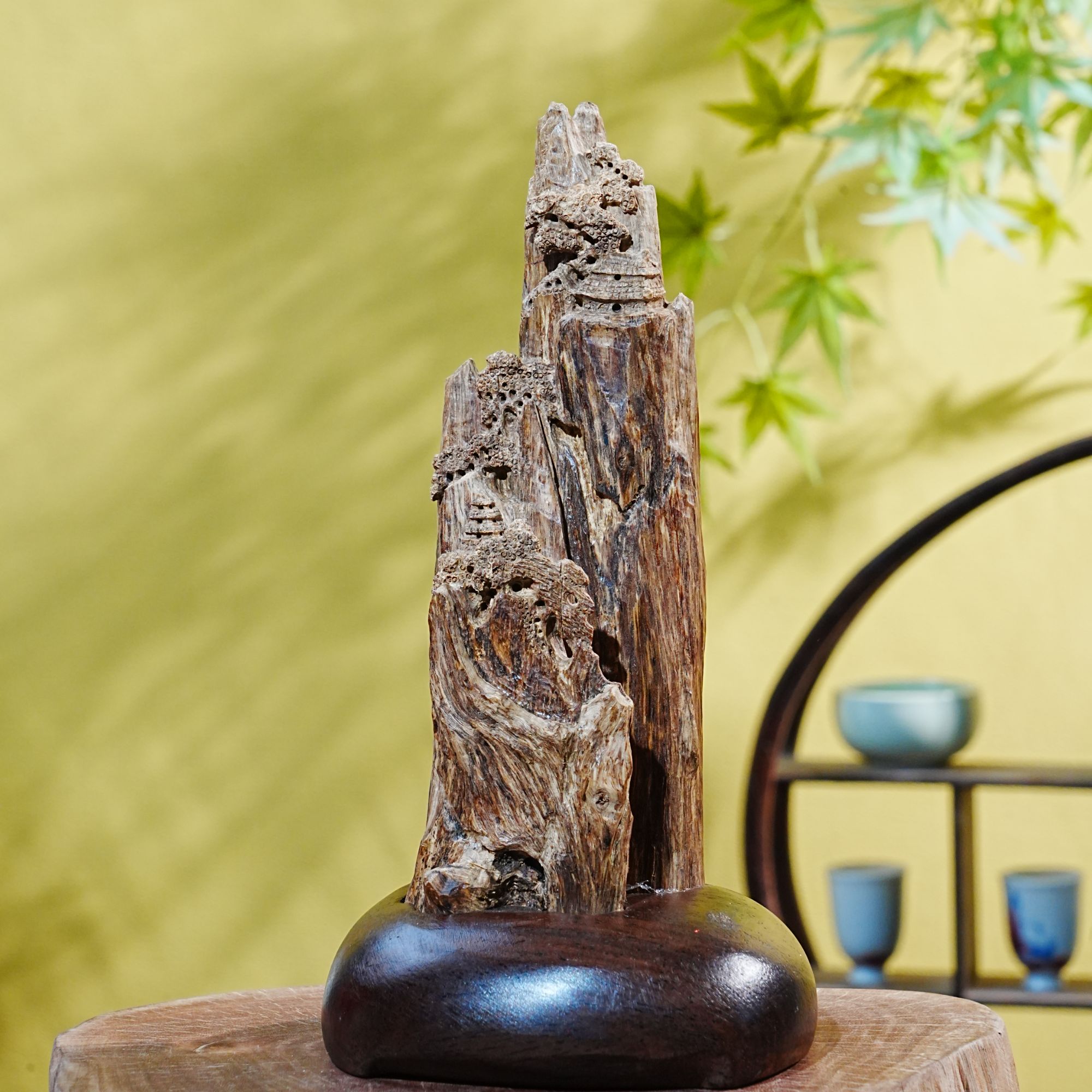 【收藏级】文莱树根老料雕刻摆件（登山访友） 203.8g 251109002 F