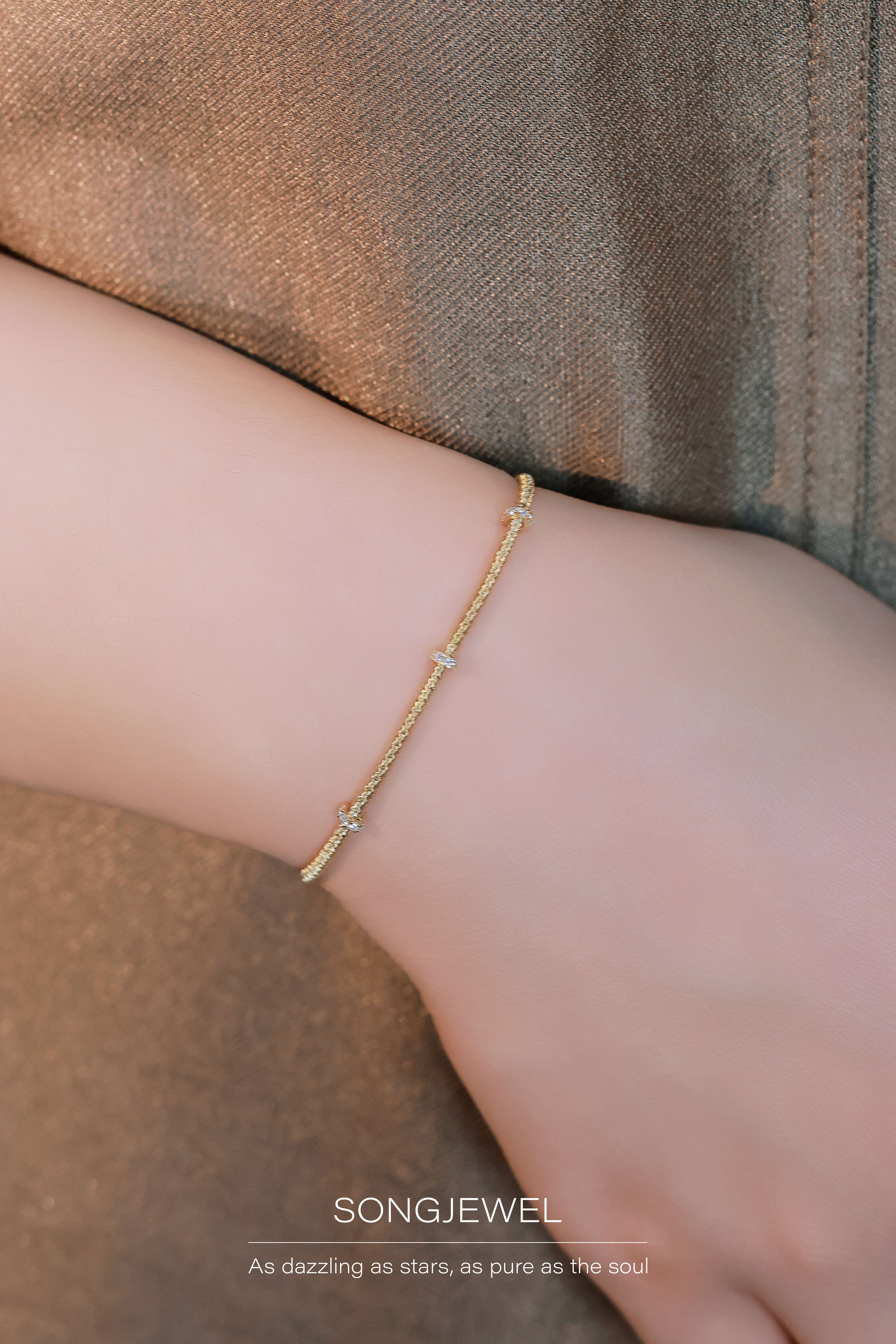 18K金钻石手链 意大利金弦线工艺