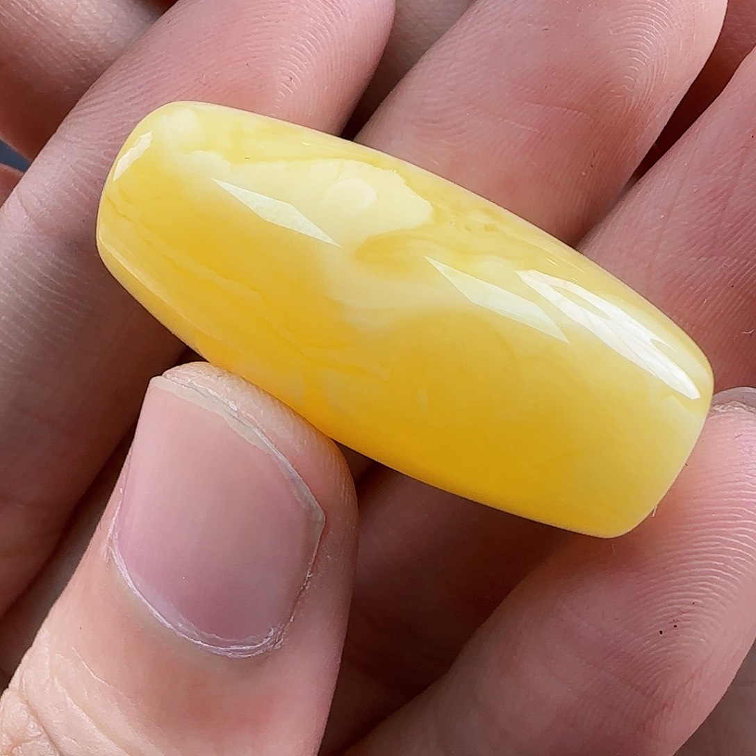 琥珀裸石未镶嵌蜜蜡