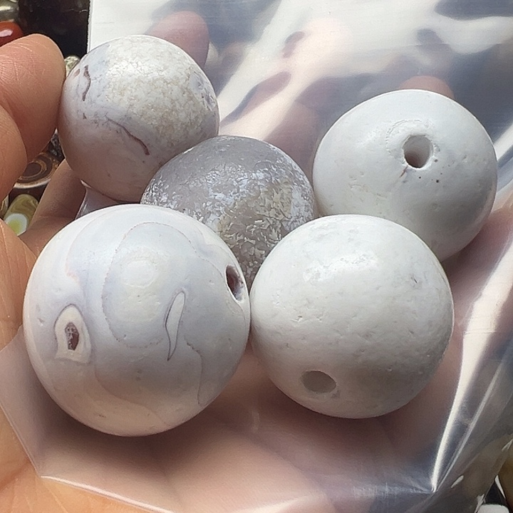 土***珠玛瑙/玉髓未镶嵌手链