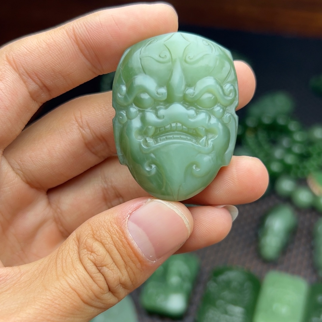 和田玉挂件未镶嵌