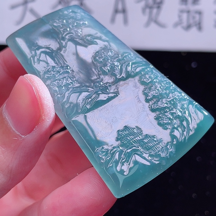 翡翠颈饰未镶嵌9999999999