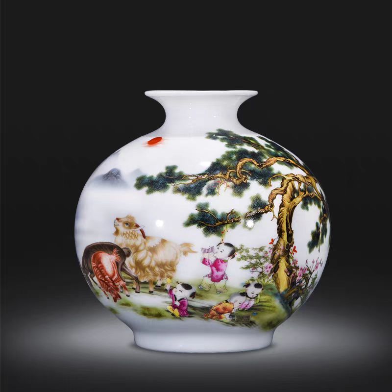 （高16cm宽16cm）景德镇陶瓷花瓶三羊开泰石榴瓶桌面装饰品摆件陶瓷