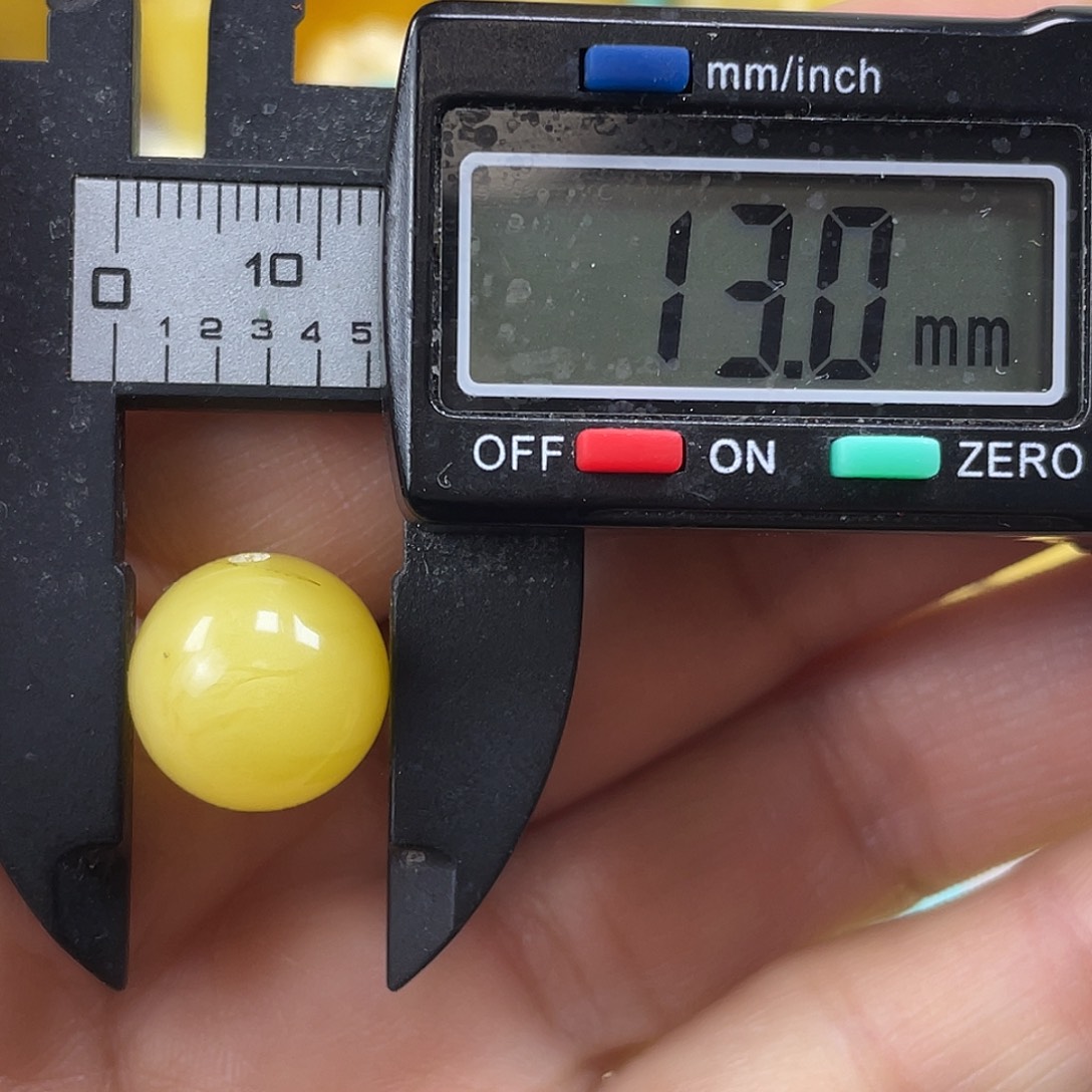 蜜蜡未镶嵌裸石9杂