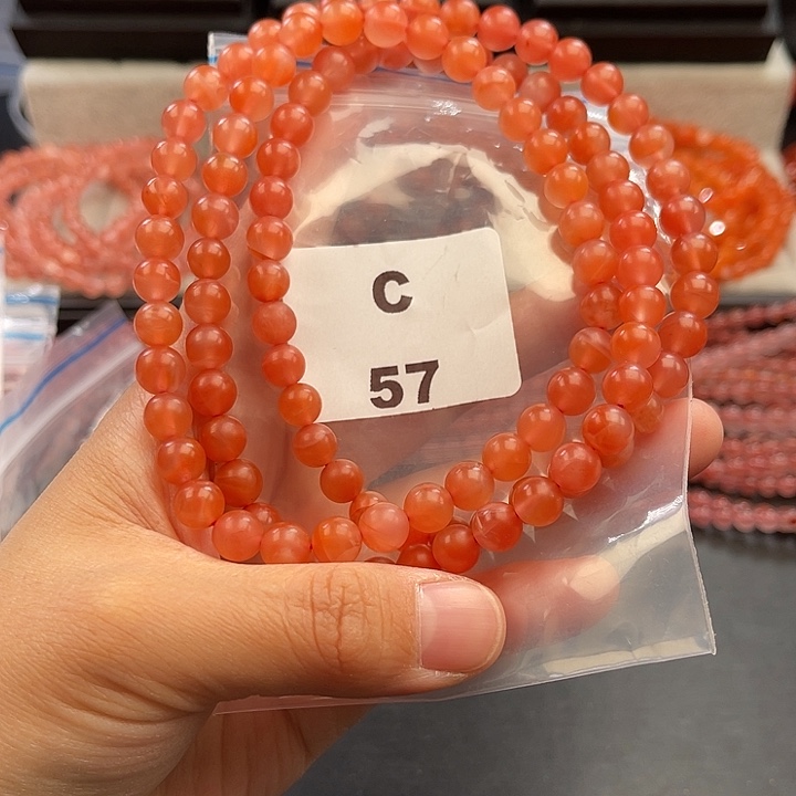 南红玛瑙未镶嵌多样性发货默认微瑕称重7mm