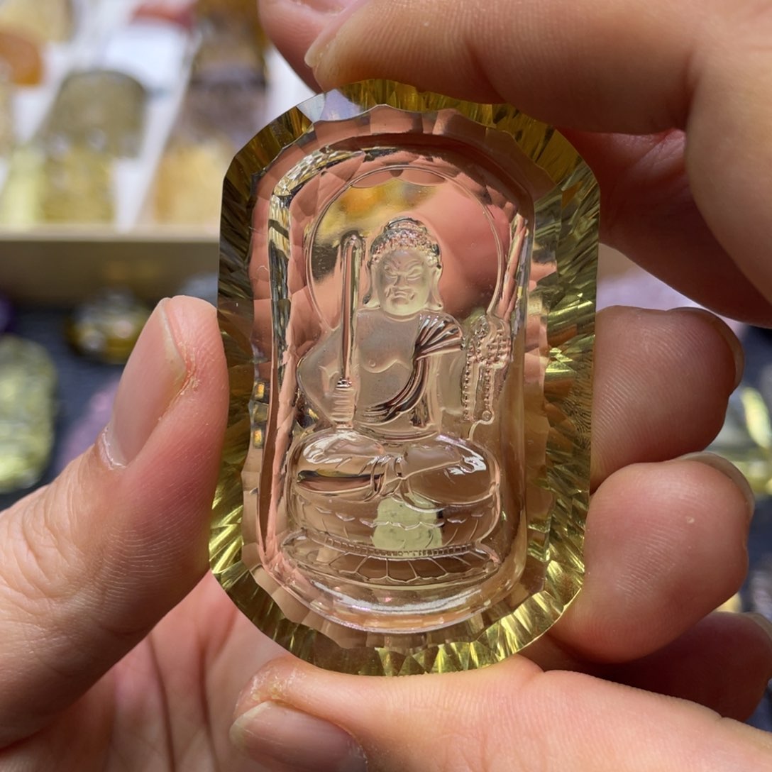 水晶颈饰未镶嵌定制