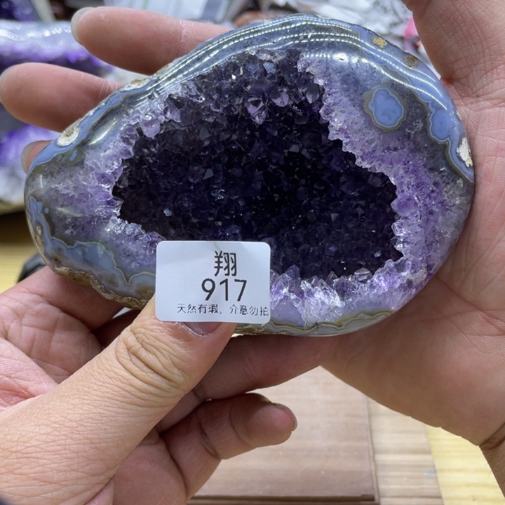未镶嵌水晶大型摆件（非配饰）