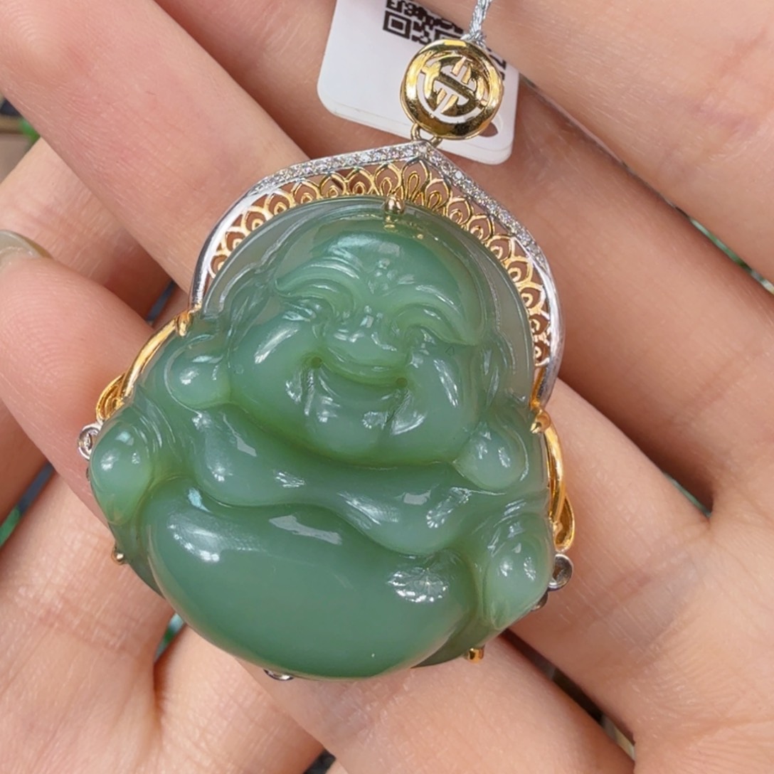 和田玉（碧玉）吊坠(赠链)18K金镶嵌