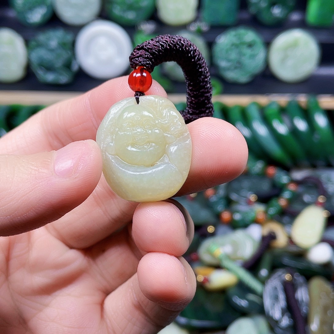 和田玉未镶嵌珠宝半成品