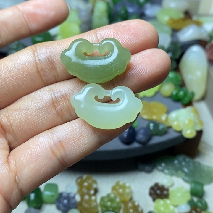 和田玉配件未镶嵌