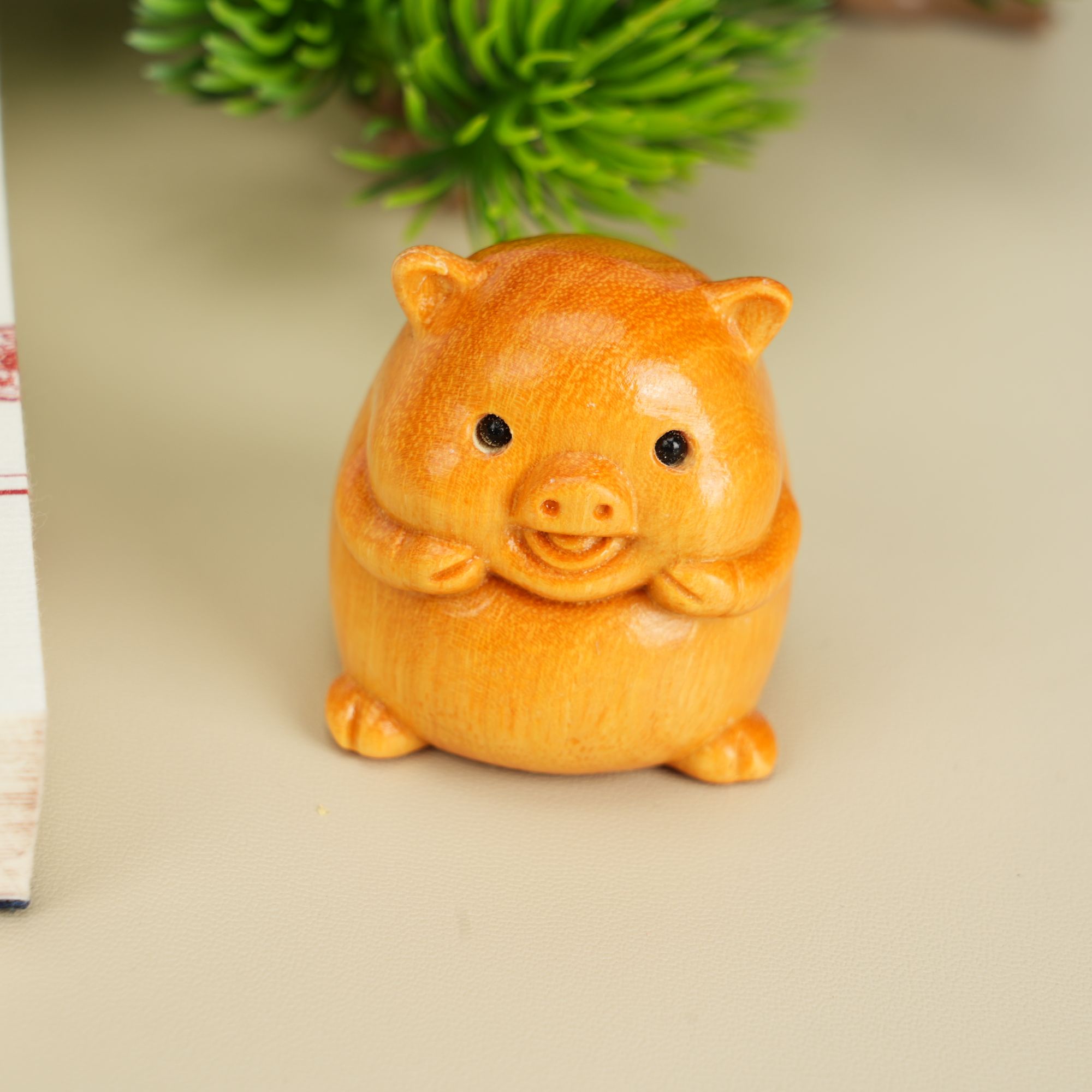【红木9元店】十二生肖-猪-黄金檀-A01871