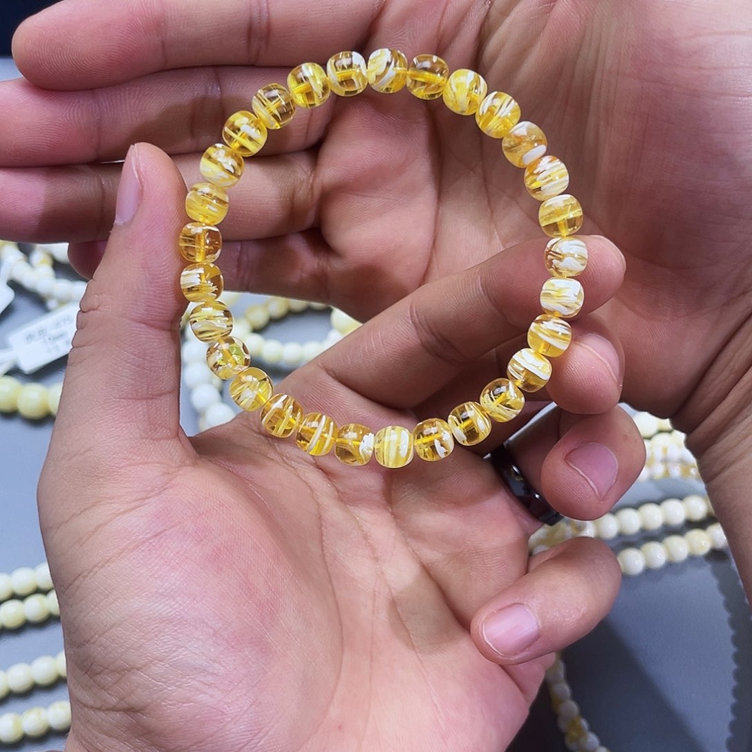 琥珀未镶嵌手链金底拉丝7m