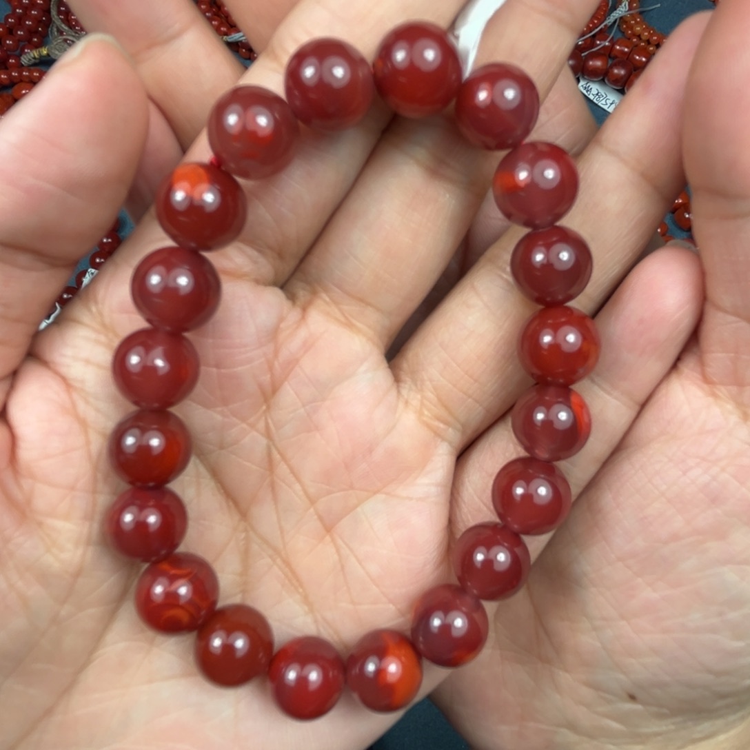 南红玛瑙颈饰未镶嵌吃****了