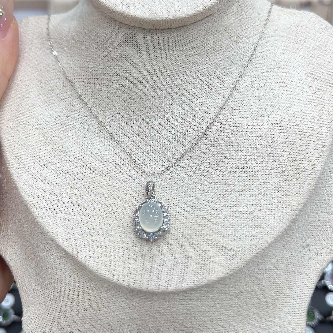 H***～银S925镶嵌水晶戒指