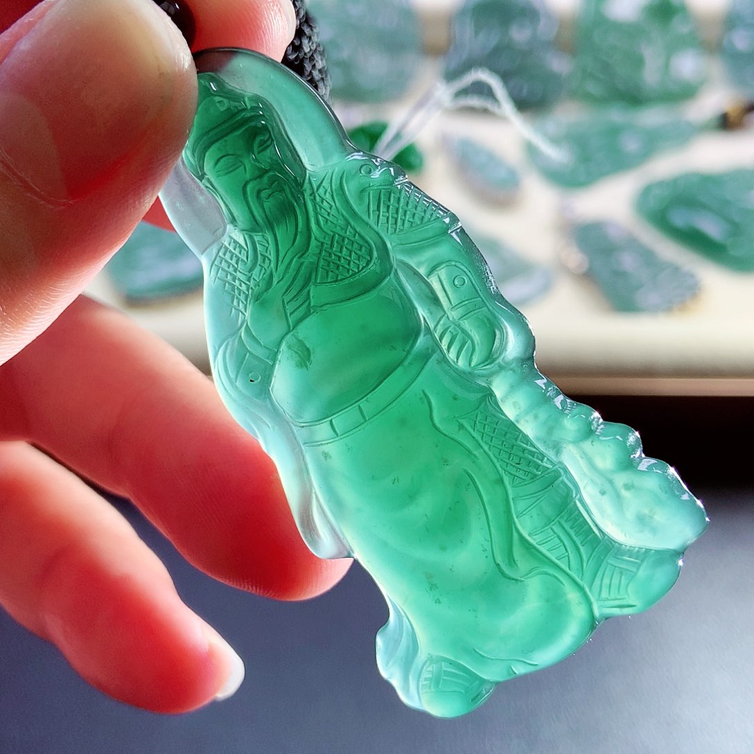 【闪购商品】翡翠未镶嵌颈饰天然